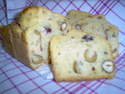 cake olives lardons noisettes