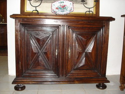 Buffet rustique