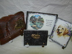 Plaques fun�raires